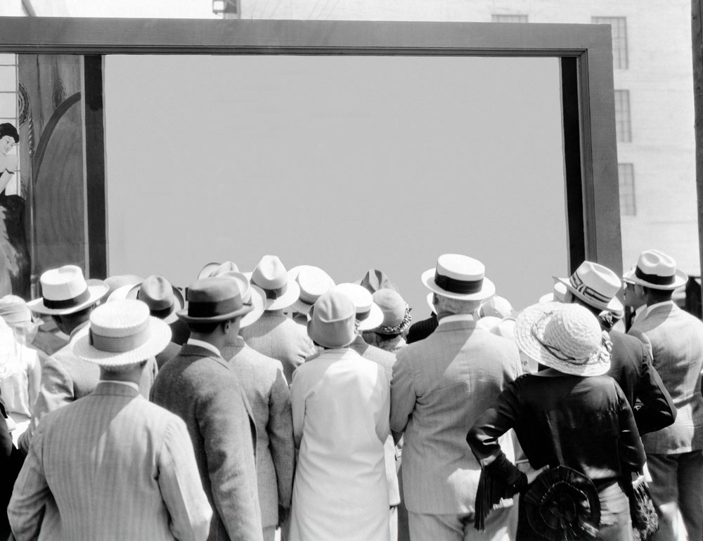 Marketers should be using content to draw in the right audience for sales.